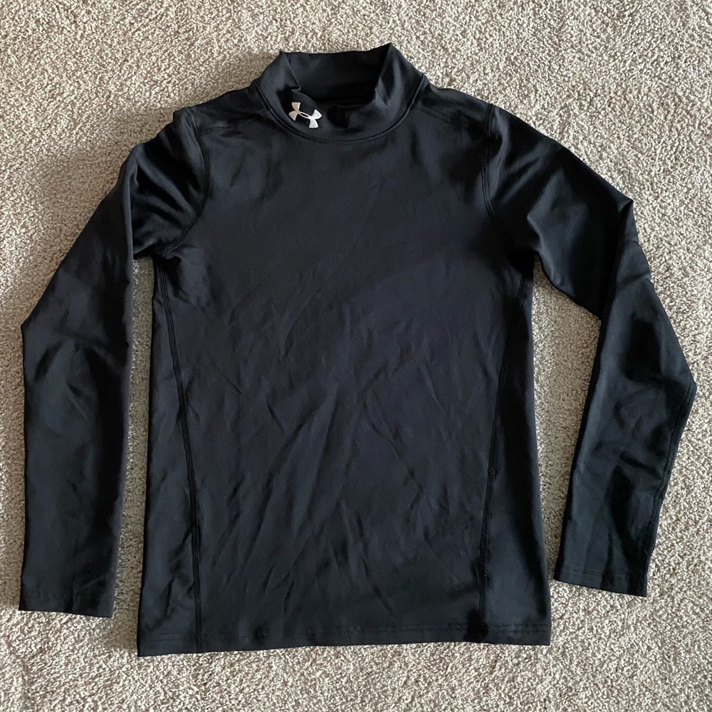 EUC UA Under Armour Coldgear fitted mock turtleneck, black, size YXL